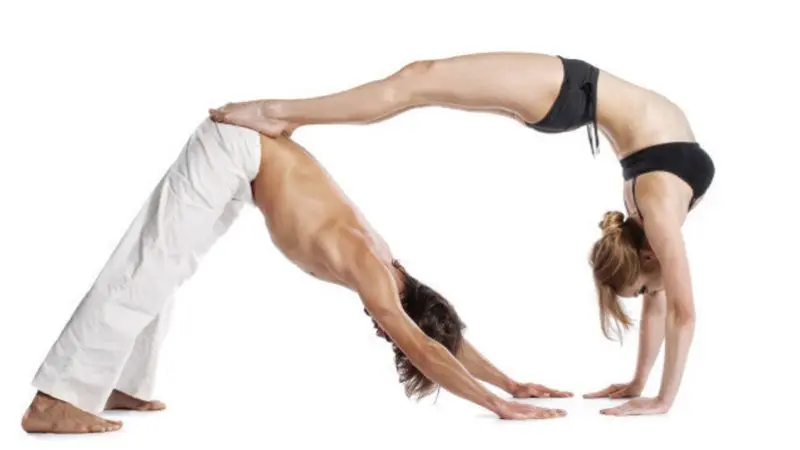 Sexyasana (10 romantical partner yoga poses) : Y is for Yogini